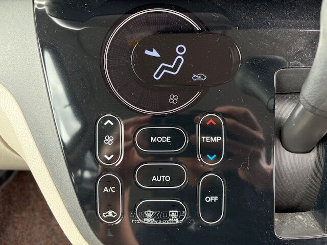 お客様からのご連絡をスタッフ一同、心よりお待ちしております 日産 デイズルークス