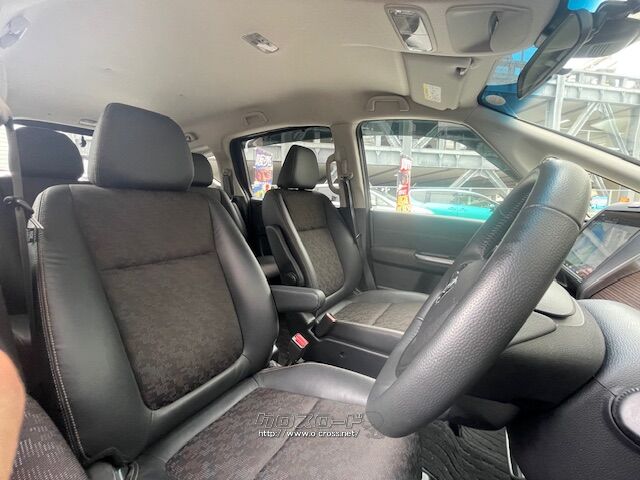 専用コンビシートは汚れの目立ちにくいデジタル柄を採用する ホンダ フリード