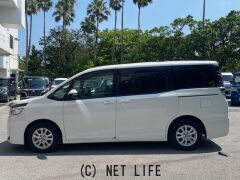 トヨタ ヴォクシー