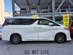 トヨタ アルファード