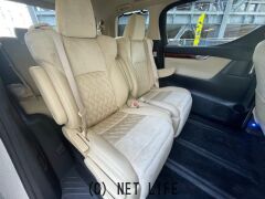 トヨタ アルファード