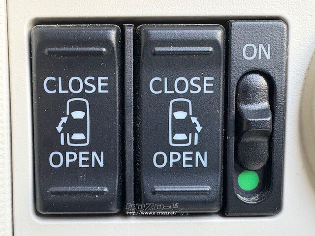 お問い合わせはユーポス奥武山店まで!098-852-0810 ダイハツ ムーヴキャンバス