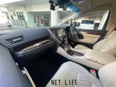 トヨタ ヴェルファイア