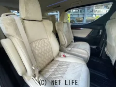 トヨタ ヴェルファイア