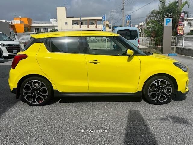 軽量高剛性な新プラットフォーム「HEARTECT(ハーテクト)」採用。 スズキ スイフト