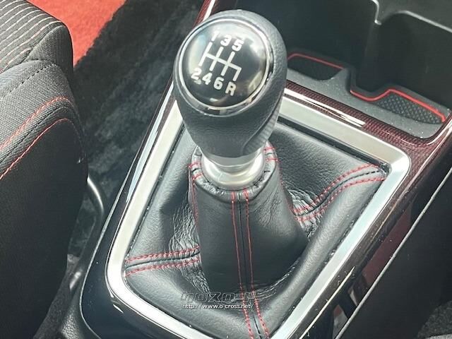 運転のしやすい6速MT。人気のグレードになっております。 スズキ スイフト