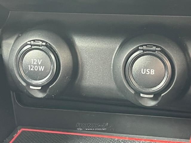 月々のローン支払シュミレーションはその場でお伝えでき、審査も短時間で可能。 スズキ スイフト