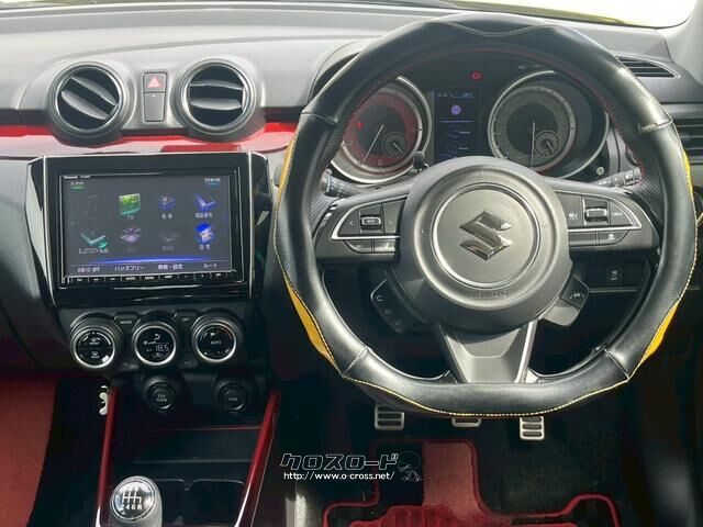 軽自動車からコンパクトカー、ミニバン、スポーツカーまで様々な車種がございます。 スズキ スイフト