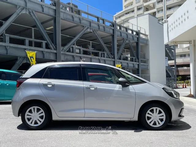 全長×全幅×全高3995×1695×1515mm ホンダ フィット