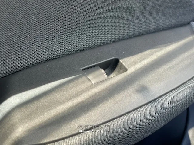 問い合わせはユーポス奥武山店まで!098-852-0810 ホンダ フィット