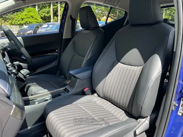 お問い合わせはユーポス奥武山店まで!098-852-0810 トヨタ アクア