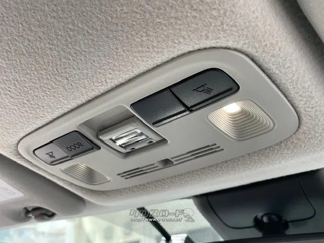 お問い合わせはユーポス奥武山店まで!098-852-0810 トヨタ アクア