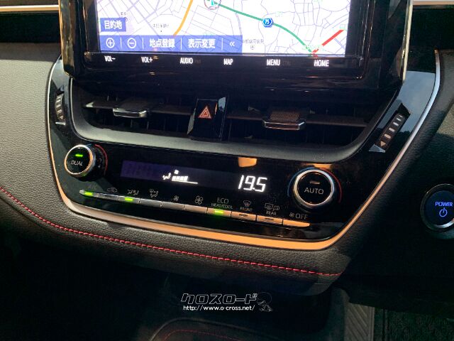 エアコン操作パネル。 トヨタ カローラスポーツ