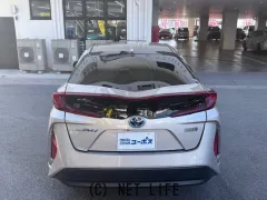 トヨタ プリウスPHV