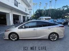 トヨタ プリウスPHV