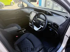トヨタ プリウスPHV