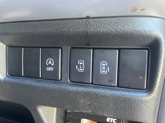 後方両側パワースライドドア搭載 スズキ スペーシア