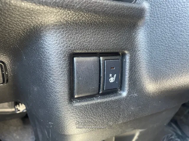 お問い合わせはユーポス奥武山店まで!098-852-0810 スズキ スペーシア