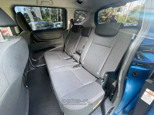 お問い合わせはユーポス奥武山店まで!098-852-0810 トヨタ シエンタ