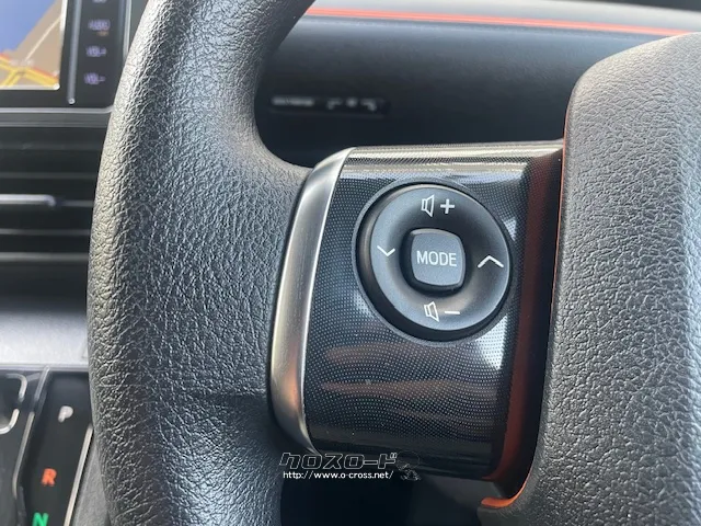 ステアリングスイッチ(音量調整/チャンネル切り替え/ソース切り替え) トヨタ シエンタ