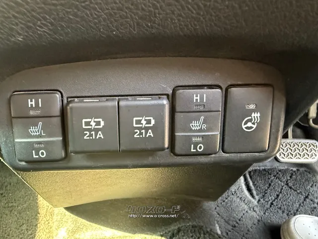 お問い合わせはユーポス奥武山店まで!098-852-0810 トヨタ シエンタ