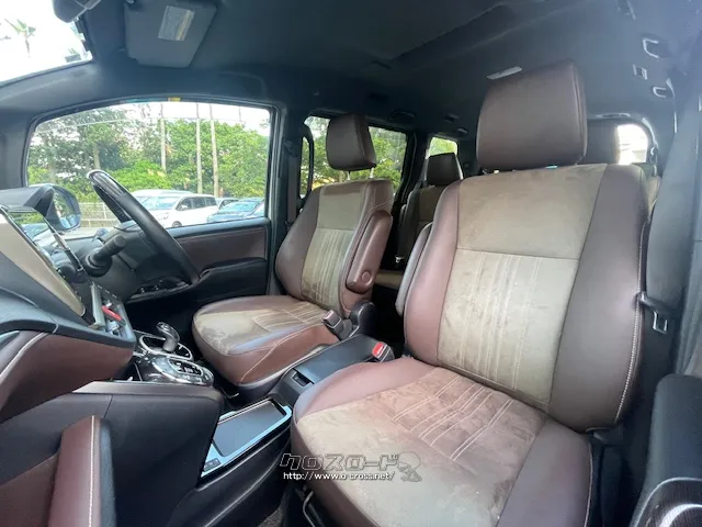 お問い合わせはユーポス奥武山店まで!098-852-0810 トヨタ エスクァイア