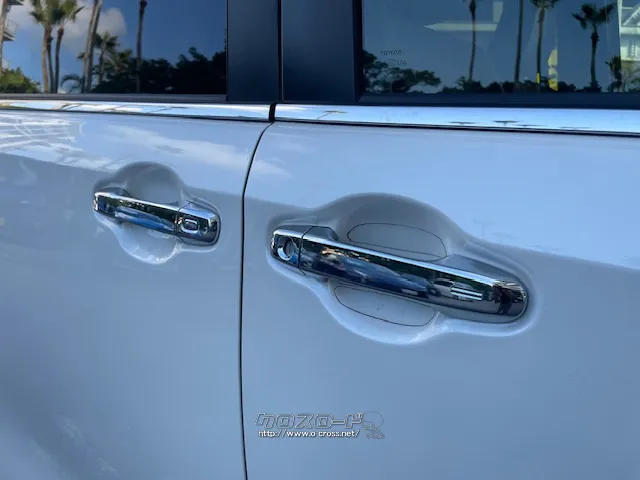 お問い合わせはユーポス奥武山店まで!098-852-0810 トヨタ エスクァイア