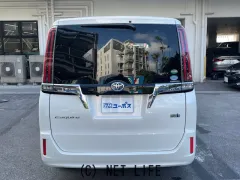 トヨタ エスクァイア