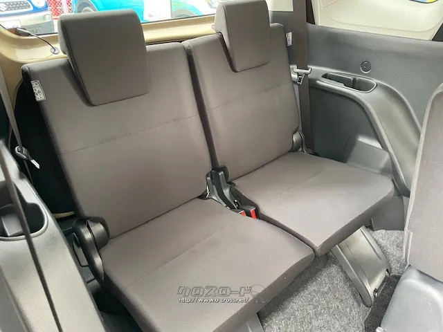 お問い合わせはユーポス奥武山店まで!098-852-0810 トヨタ シエンタ