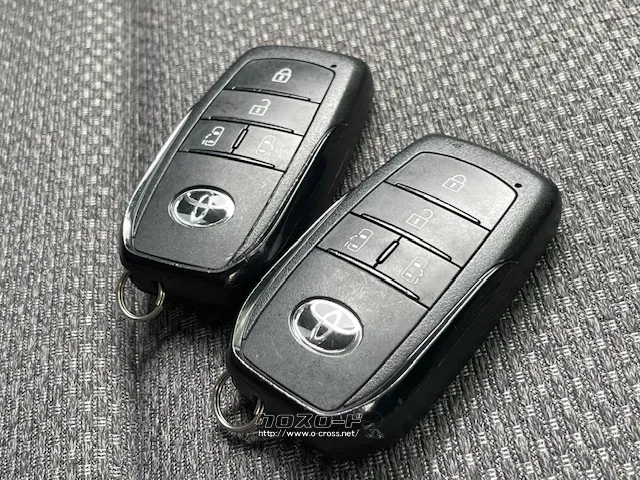 お問い合わせはユーポス奥武山店まで!098-852-0810 トヨタ シエンタ