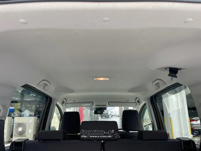 お問い合わせはユーポス奥武山店まで!098-852-0810 トヨタ シエンタ