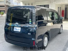 トヨタ ヴォクシー