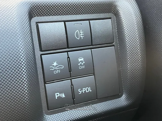 お問い合わせはユーポス奥武山店まで!098-852-0810 トヨタ ライズ