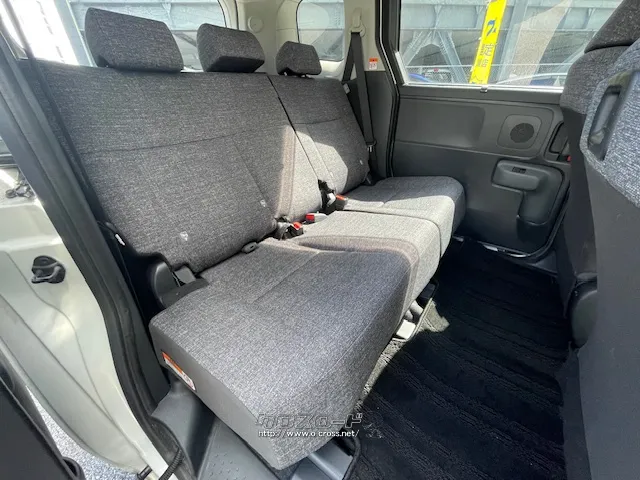 お問い合わせはユーポス奥武山店まで!098-852-0810 トヨタ シエンタ