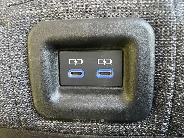 お問い合わせはユーポス奥武山店まで!098-852-0810 トヨタ シエンタ