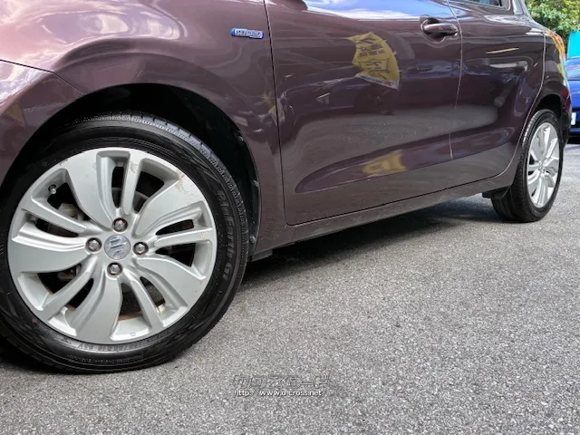 タイヤサイズ(前後)185/55R16 83V スズキ スイフト