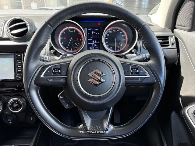 熱効率の向上によって低燃費を追求した1.2L自然吸気のデュアルジェット エンジン スズキ スイフト