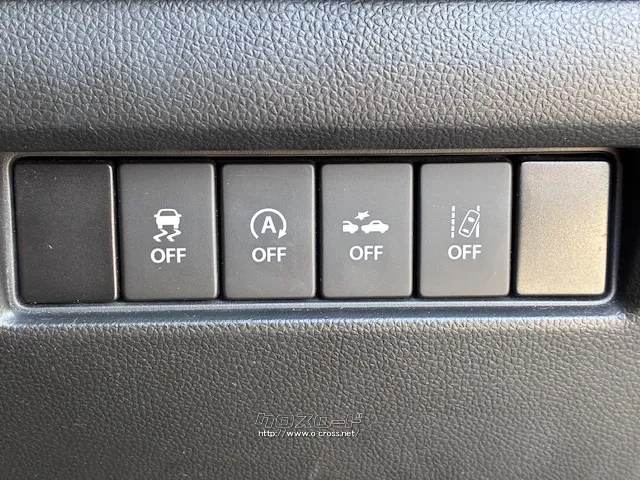 お問い合わせはユーポス奥武山店まで!098-852-0810 スズキ スイフト