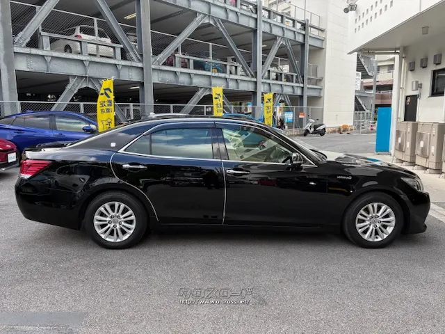 お問い合わせはユーポス奥武山店まで!098-852-0810 トヨタ クラウンロイヤル