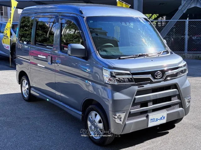 LEDヘッドランプやメッキフロントグリルの採用などにより上質感あるエクステリア ダイハツ アトレーワゴン