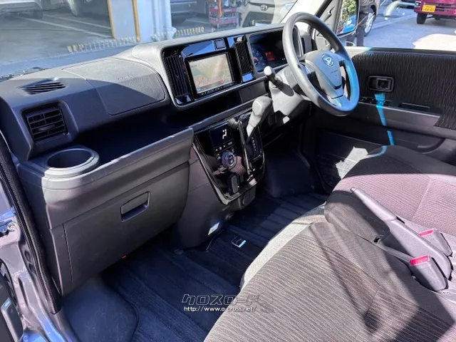 オートライトを全車標準装備するなど、安全性の向上を図った ダイハツ アトレーワゴン