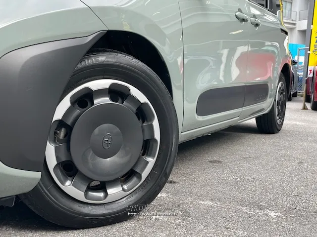 タイヤサイズ(前後)185/65R15 トヨタ シエンタ