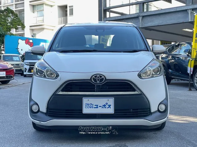 コンパクトな5ナンバーサイズに7人乗り、両側スライドドアを持つミニバン トヨタ シエンタ