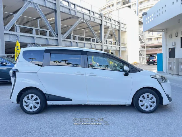 お問い合わせはユーポス奥武山店まで!098-852-0810 トヨタ シエンタ