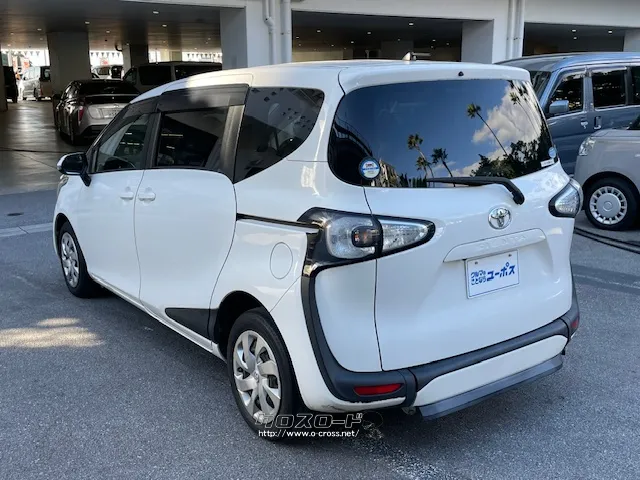 JC08モード燃費19.6km/リットル トヨタ シエンタ