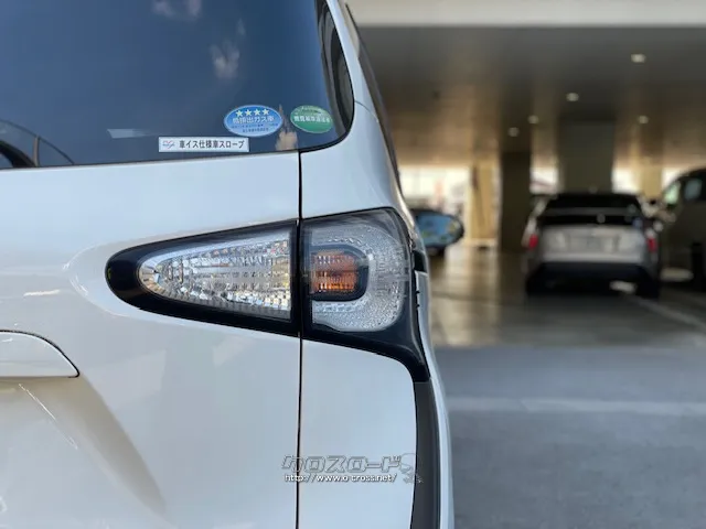 お問い合わせはユーポス奥武山店まで!098-852-0810 トヨタ シエンタ