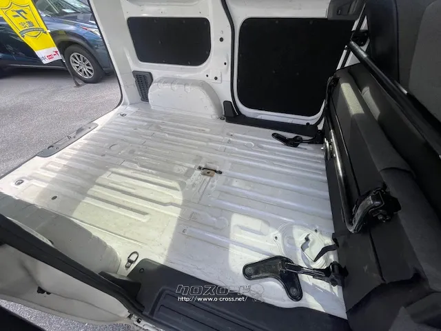 お問い合わせはユーポス奥武山店まで!098-852-0810 日産 NV200バネットバン