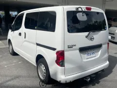 日産 NV200バネットバン