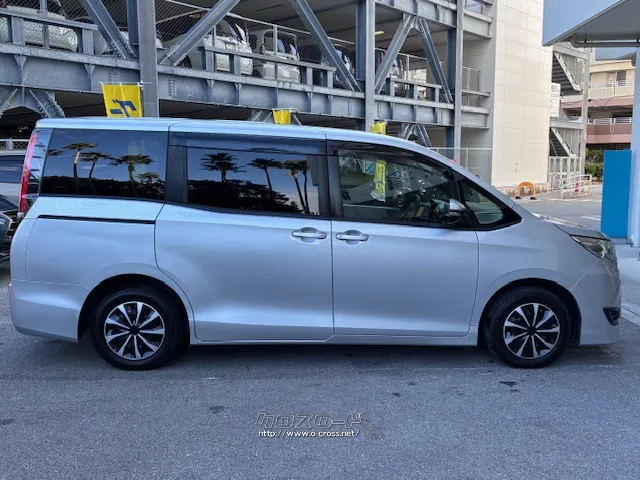 ワイヤレスドアロックリモートコントロール(アンサーバック機能付)装備 トヨタ ノア