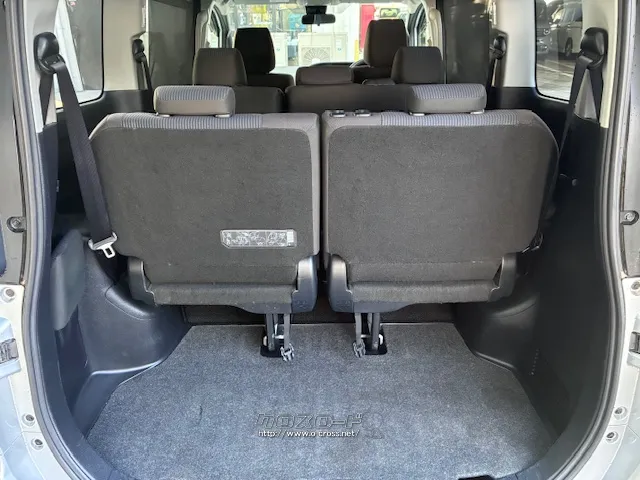 お問い合わせはユーポス奥武山店まで!098-852-0810 トヨタ ノア